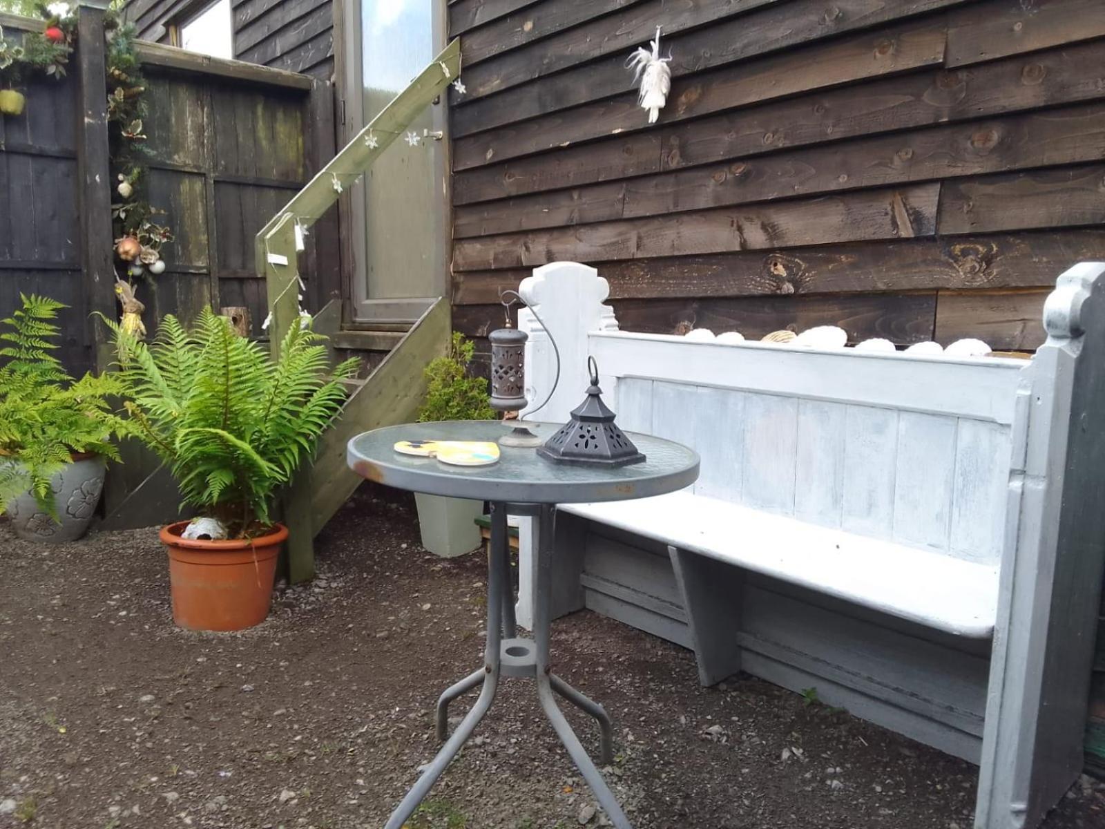 Ferny Roost Cabin. Wrexham Exterior photo
